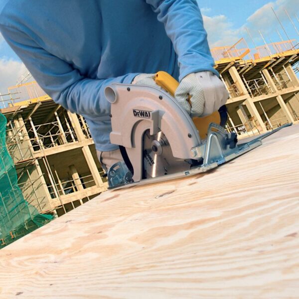 DEWALT D23700-B5 235mm, 1750W, 4700rpm 86mm Doc Circular Saw - Image 4