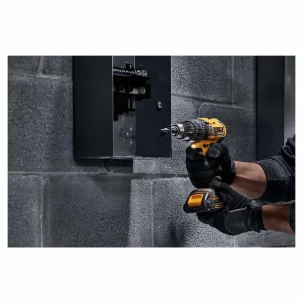 DCD777S2-GB 18V Cordless Compact Drill Driver Brushless - Image 4